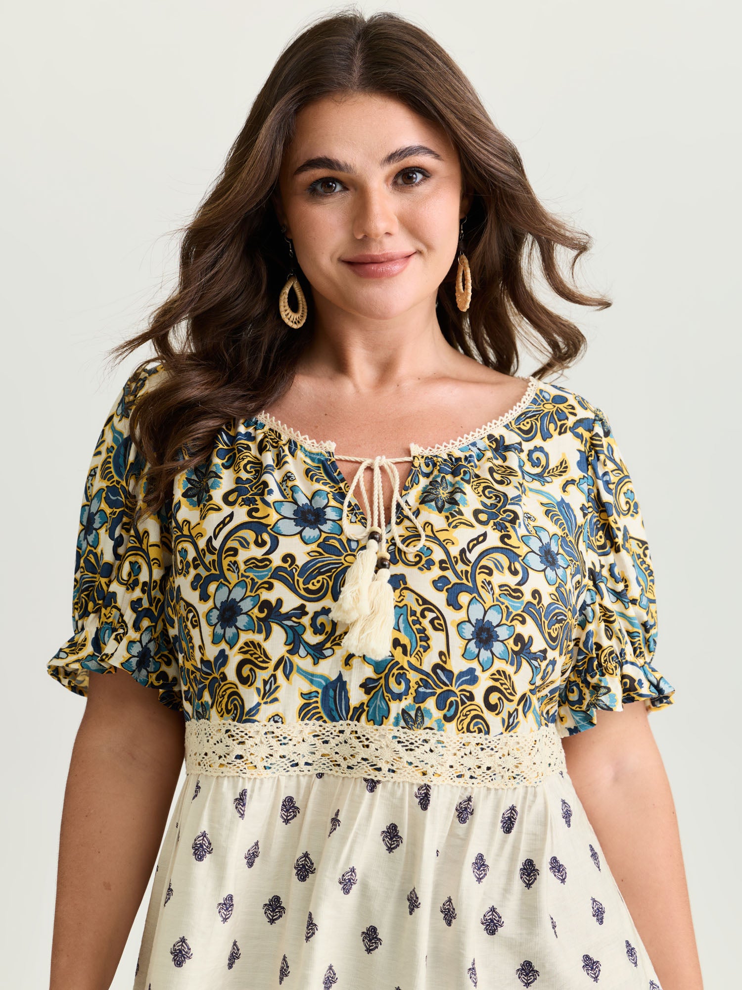 Floral Print Lace Neckline Flowy Blouse