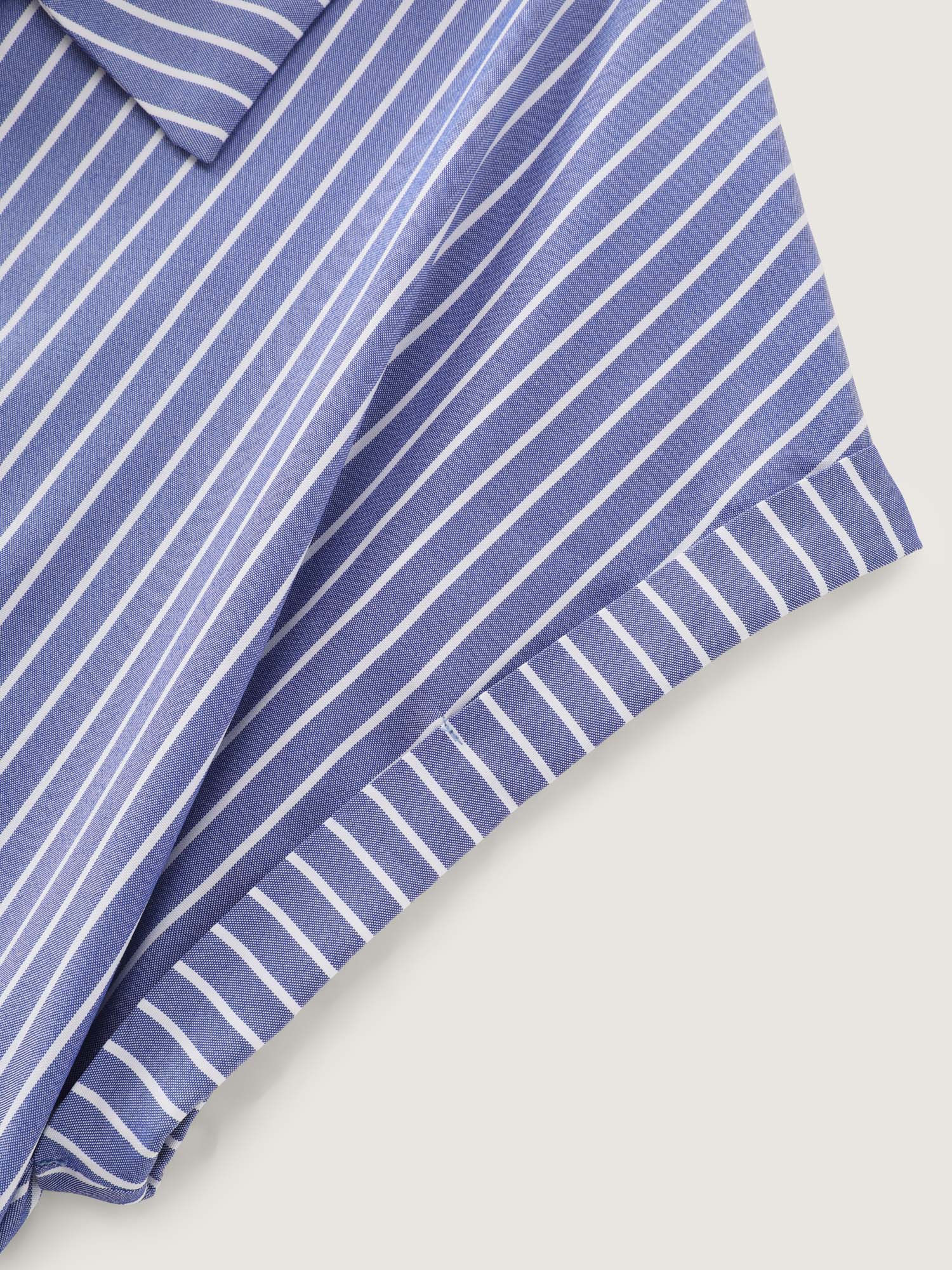 Striped Print Knotted Side Blouse